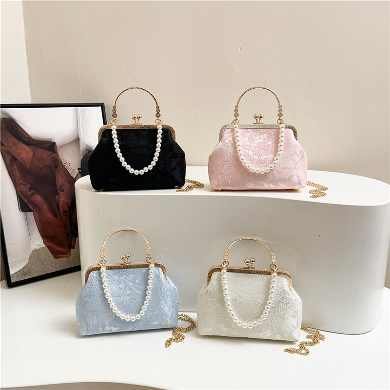 Vintage Classic Lace Bag pearl - огляд і ціна Wallet Chain Bag