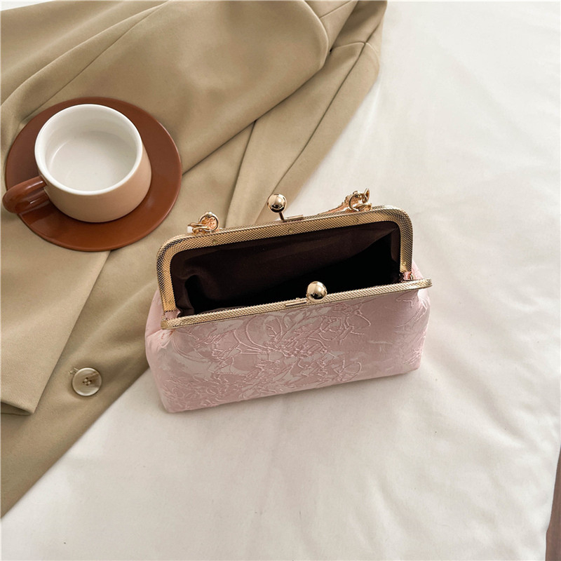 Vintage Classic Lace Bag pearl - огляд і ціна Wallet Chain Bag