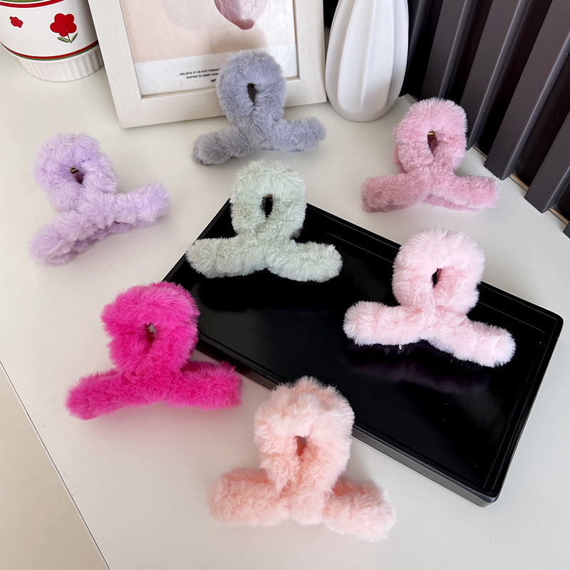 Plush Women Hair Claw Winter F - огляд і ціна Women'S Winter Accessories Set